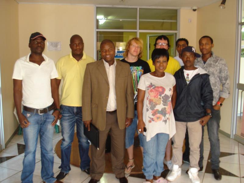 Mr_Bheki_Zulu_together_with_the_learners_of_Nissi_Training_Centre15919.JPG